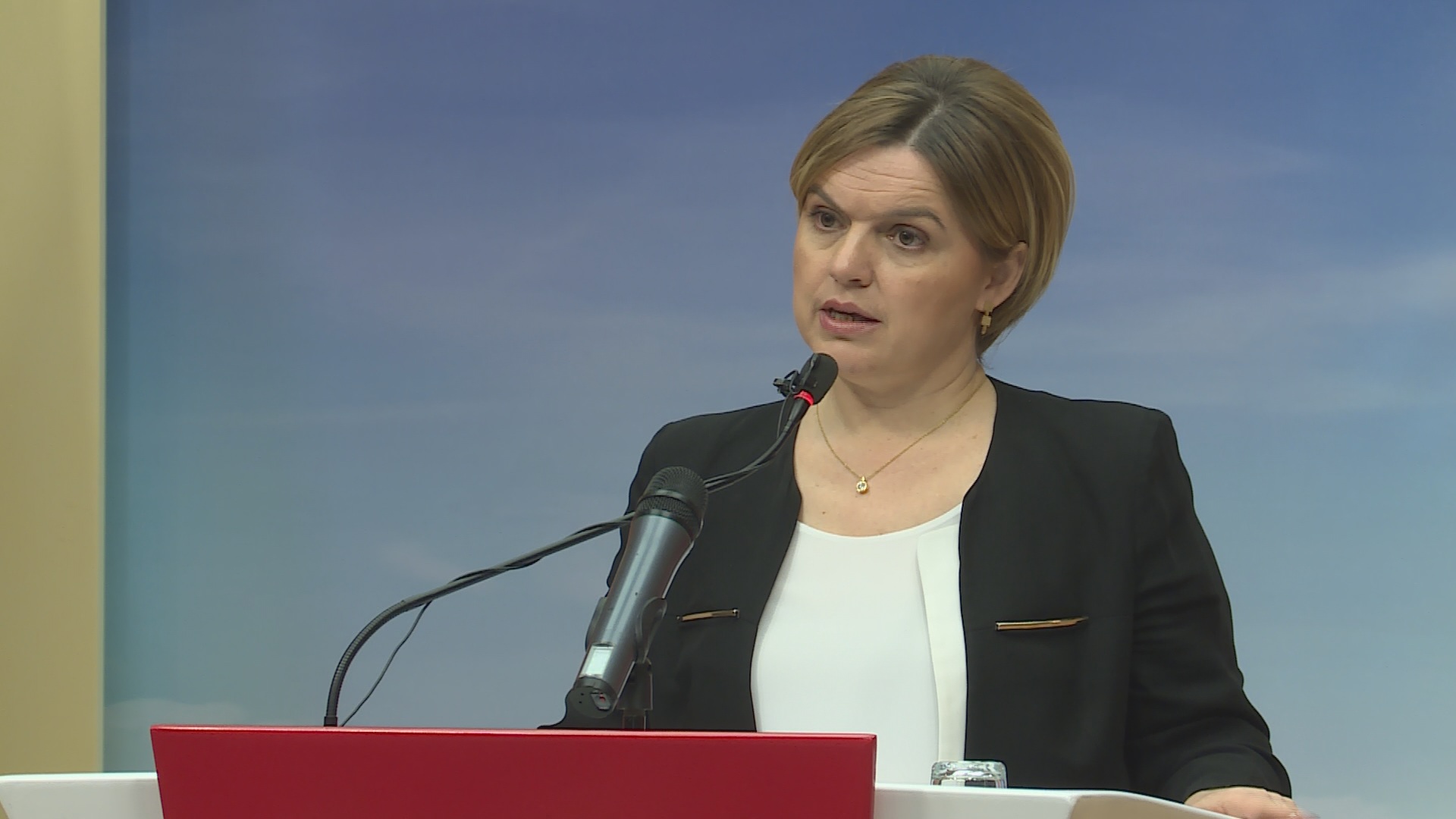 CHP: Ji ber cih li AKPê teng bûye berê welêt dide şer